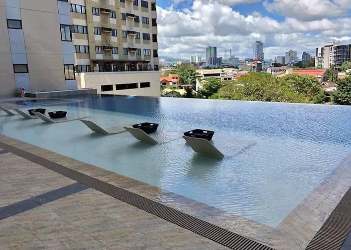 Aparthotel The Persimmon Cebu