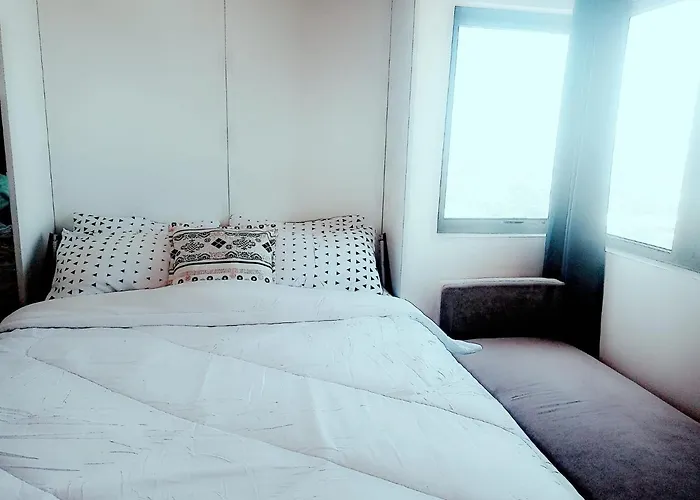 Aparthotel The Persimmon 3*