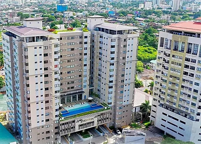 The Persimmon 3* Cebu